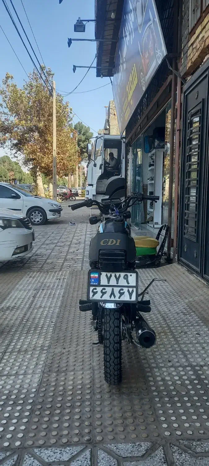 ۱۵۰ هاتف موتور گاز خور وحشی|موتورسیکلت|اسفراین, |دیوار