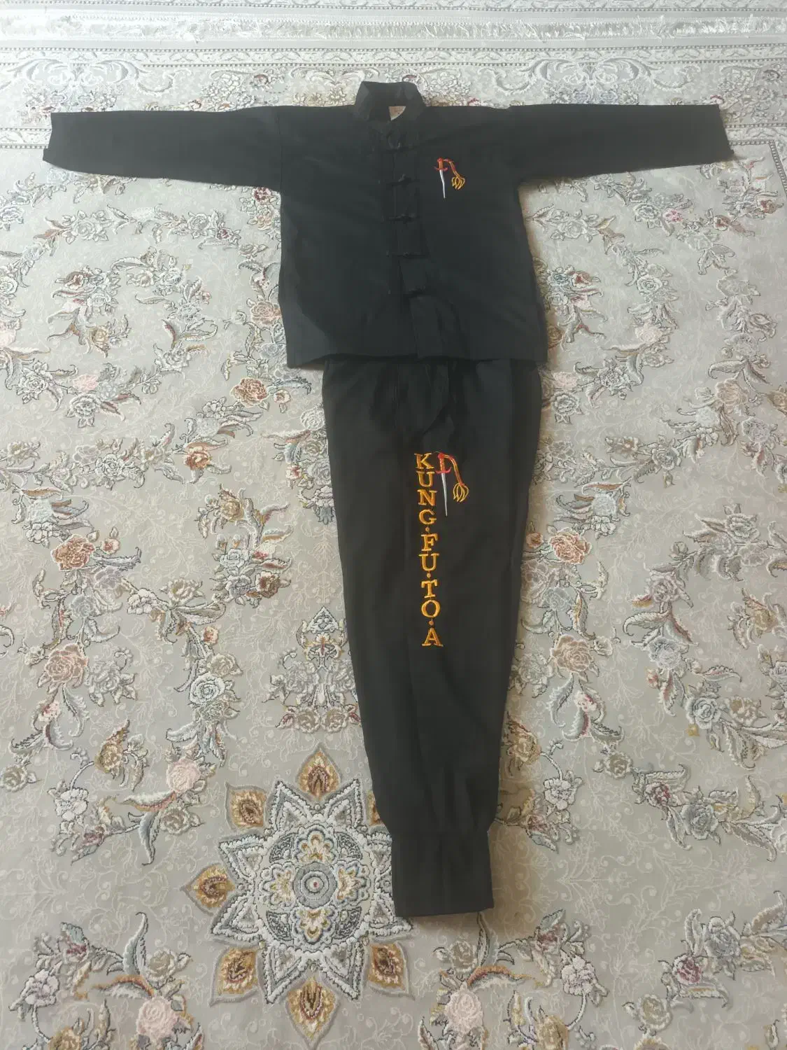 لباس کنگ فوتوا|لباس|ملایر, |دیوار