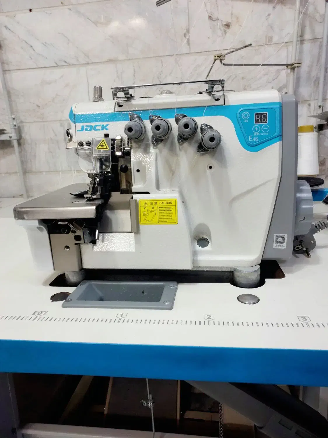 زیگزال چهارنخ e4s باکارتن|چرخ خیاطی و ریسندگی|قرچک, زیبا شهر|دیوار