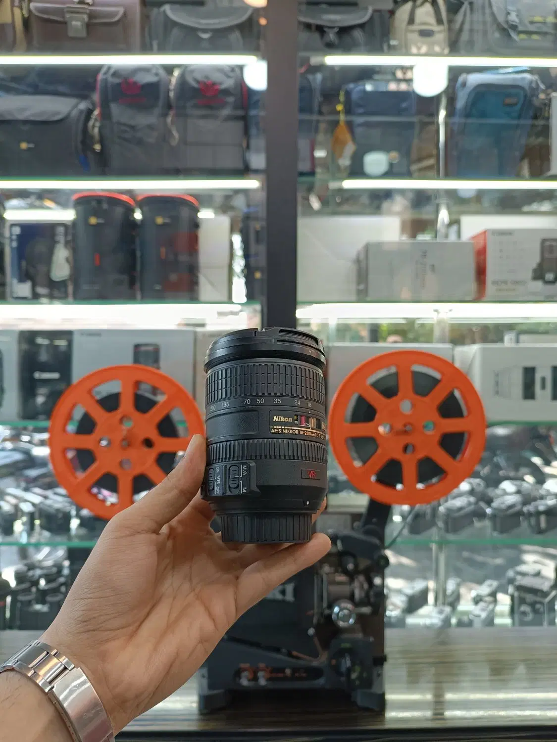 Nikon 18-200 VR G|دوربین عکاسی و فیلم‌برداری|تهران, پامنار|دیوار