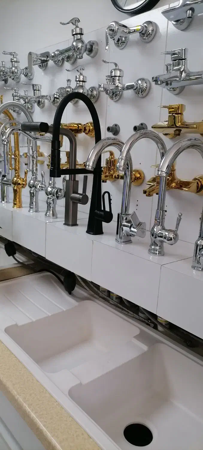 توالت فرنگی خروجی 10 بلوار غدیر بین غدیر 15 و 17|لوازم سرویس بهداشتی|گرگان, |دیوار