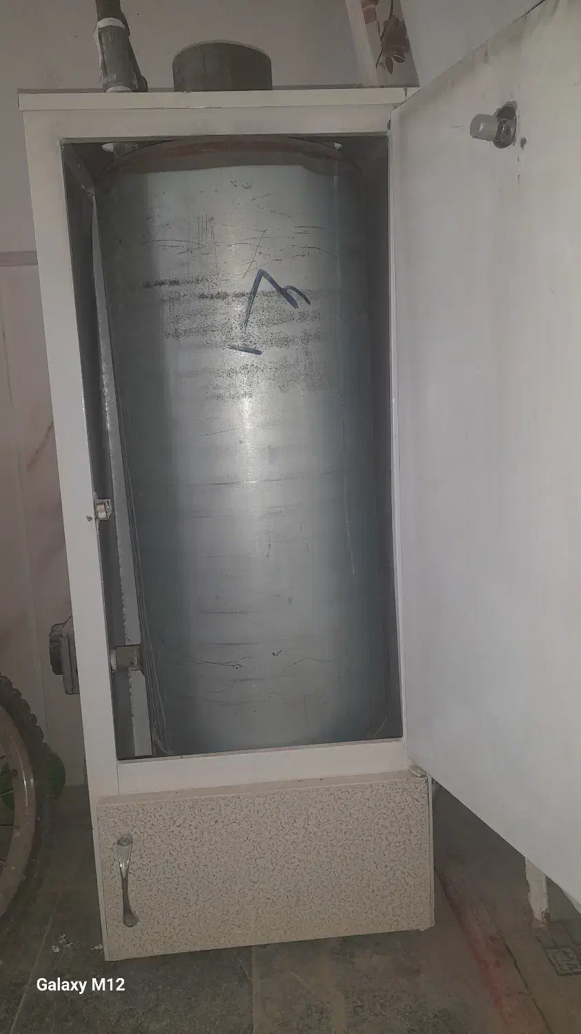 آبگرمکن سالم و تمیز بدون هیچ ایرادی|آبگرمکن، پکیج، شوفاژ|نیشابور, بنیاد شهید|دیوار