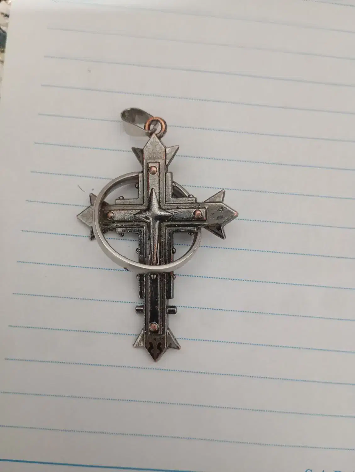 پلاک صلیبی|بدلیجات|تربت‌حیدریه, داروپخش|دیوار