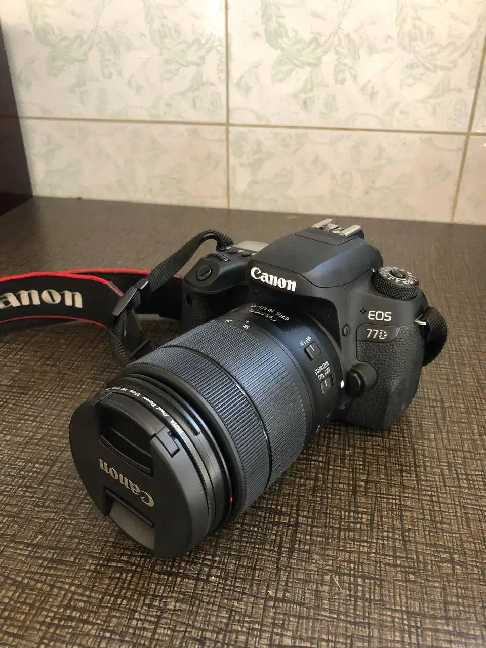 دوربین عکاسی canon 77D|دوربین عکاسی و فیلم‌برداری|آمل, |دیوار