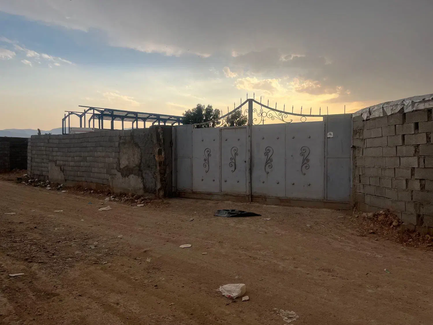 رهن و اجاره کارگاه،انبار،گاراژ،تعمیرگاه۱۰۰۰متری|اجارهٔ دفتر صنعتی، کشاورزی، تجاری|شیراز, سلطان آباد|دیوار