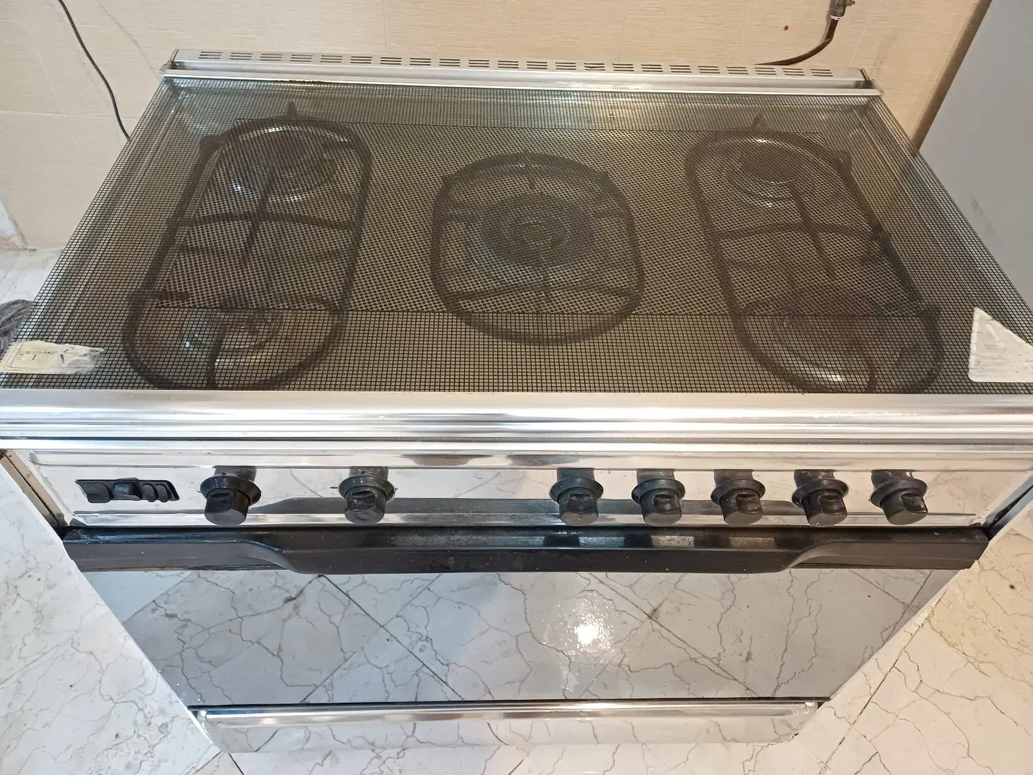 گاز فر دار در حد نو|اجاق گاز و لوازم برقی پخت‌وپز|تهران, سازمان آب|دیوار