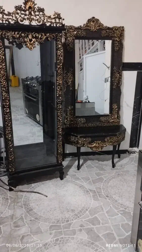 یک عددبوفه|بوفه، ویترین، کنسول|کنگاور, |دیوار