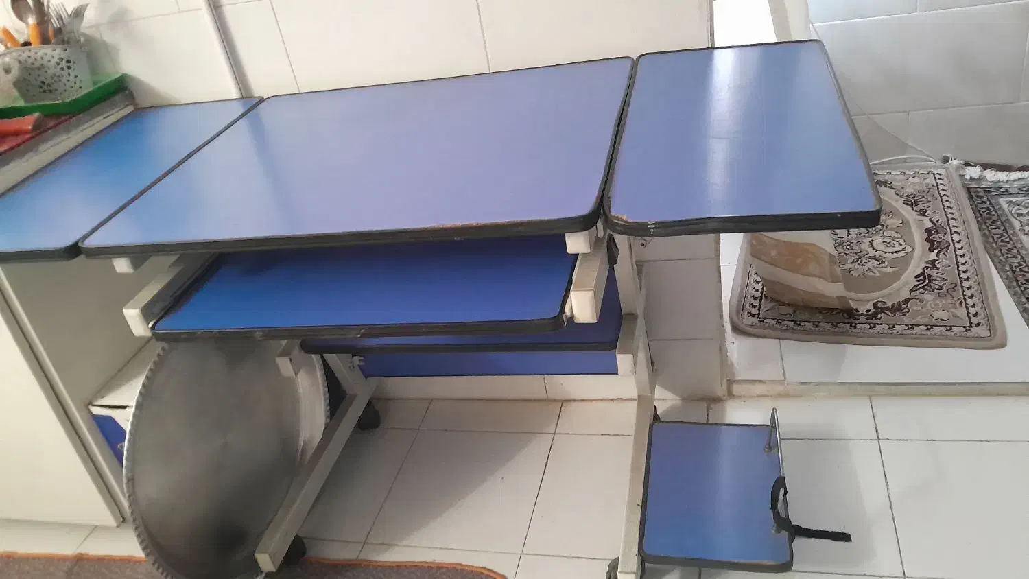 میز کامپیوتر|میز تحریر و کامپیوتر|شاهینشهر, شهرک گلدیس|دیوار