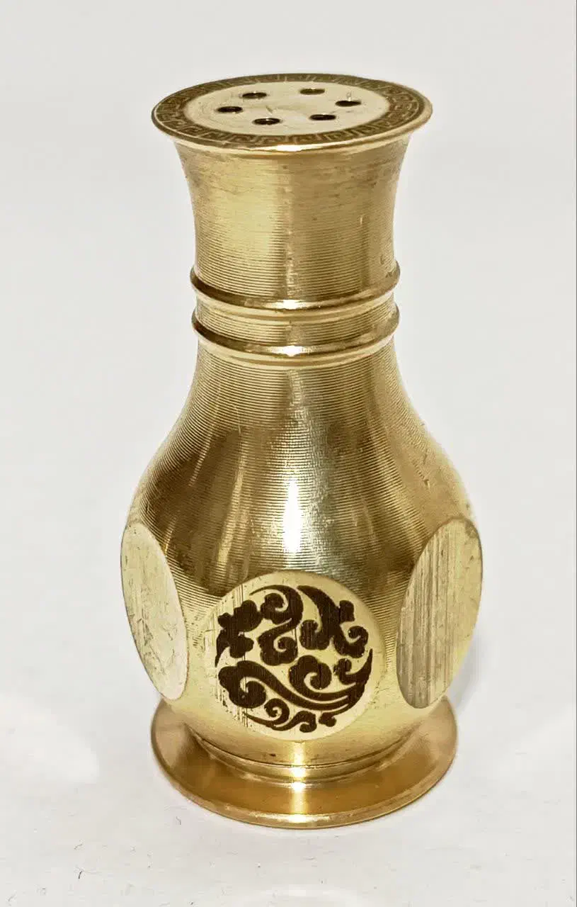 نمک پاش برنجی|صنایع دستی و سایر لوازم تزئینی|کشکوئیه, |دیوار