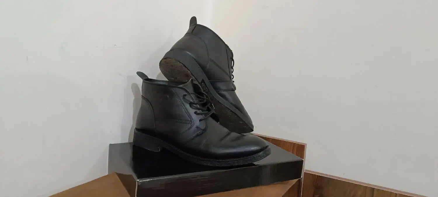 نیم بوت چرم ecco سایز ۴۰|کیف، کفش، کمربند|کرمانشاه, |دیوار