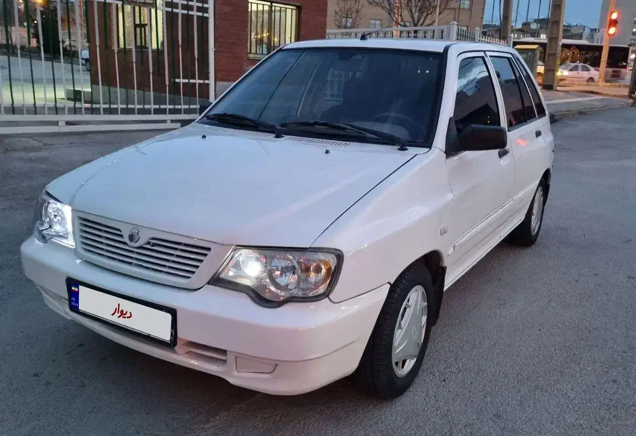 111 مدل 97|خودرو سواری و وانت|همدان, |دیوار