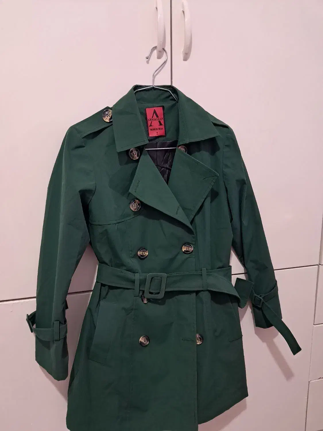 بارانی|لباس|ایلام, |دیوار