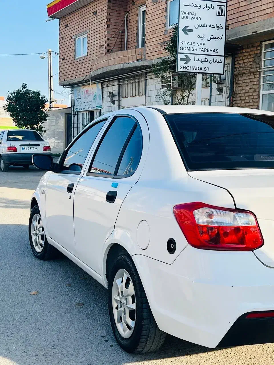 ساینا اس 402 بدون توضیح|خودرو سواری و وانت|سیمین شهر, |دیوار