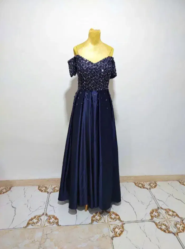 لباس مجلسی|لباس|ایذه, |دیوار