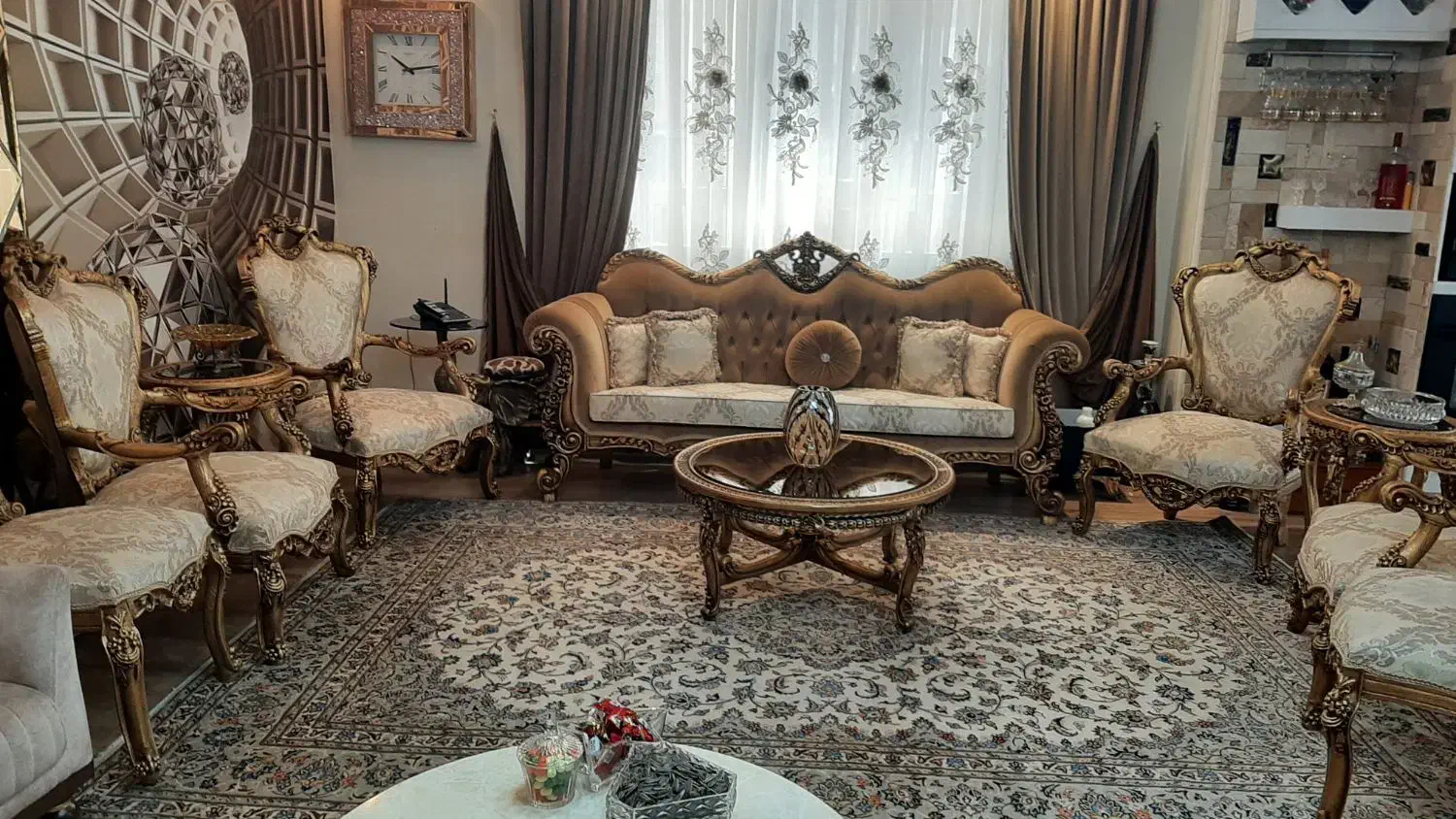 ست مبلمان ۹نفره با پرده وساعت نونو مناسب جهاز|حراج|تهران, کرمان|دیوار