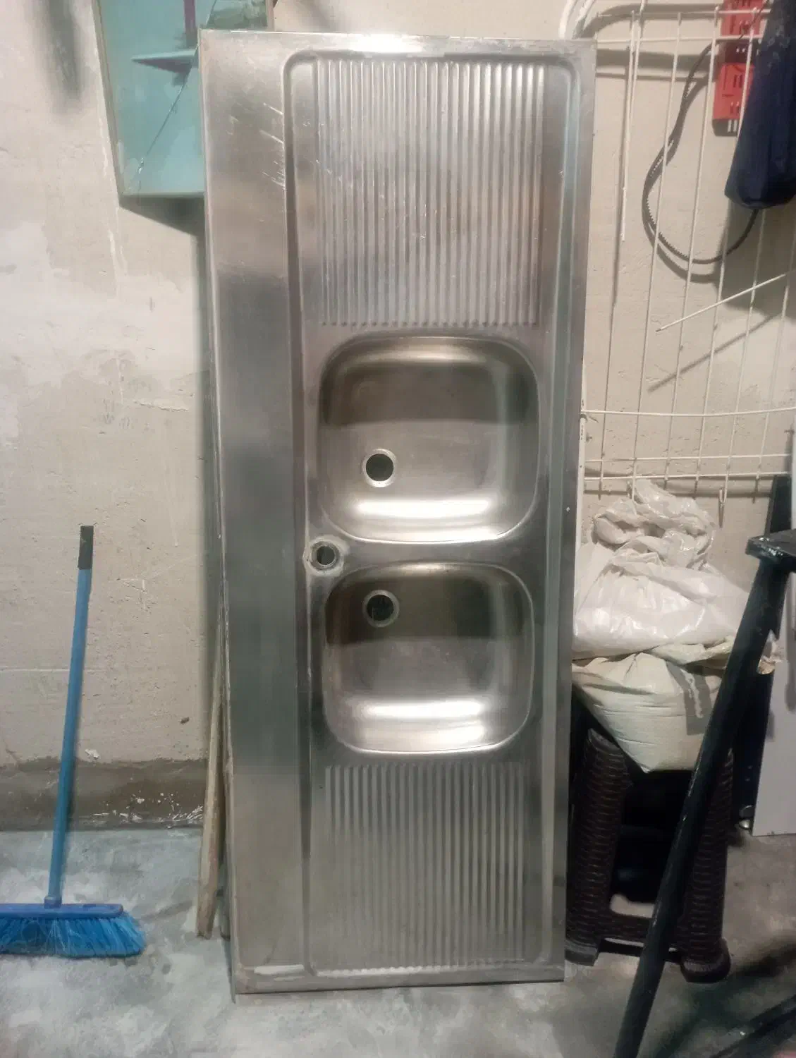 دوتا سینک ظرفشویی|مصالح و تجهیزات ساختمان|بوکان, |دیوار