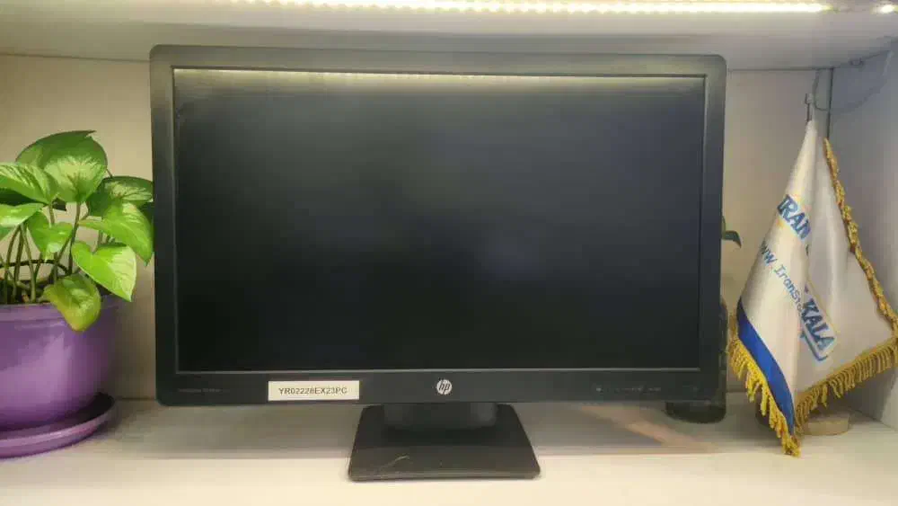 مانیتور 24 اینچی  HP مدل P240VA با HDMI|قطعات و لوازم جانبی رایانه|تهران, فلسطین (میدان انقلاب)|دیوار