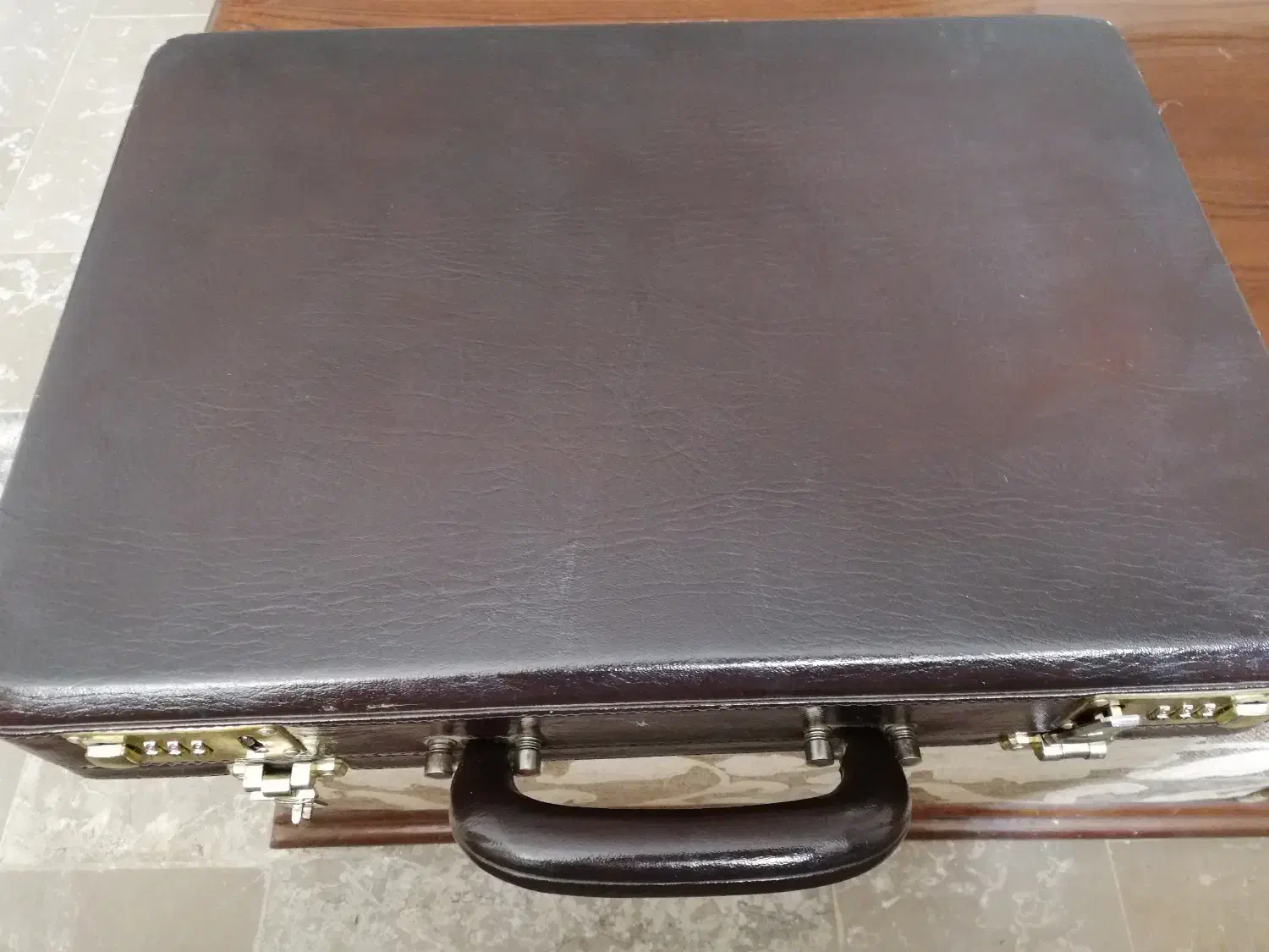 کیف اداری|کیف، کفش، کمربند|خوشاب, |دیوار