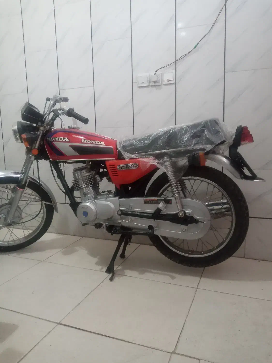 مزایده با برگه ومهر|موتورسیکلت|نجفآباد, شریعتی|دیوار