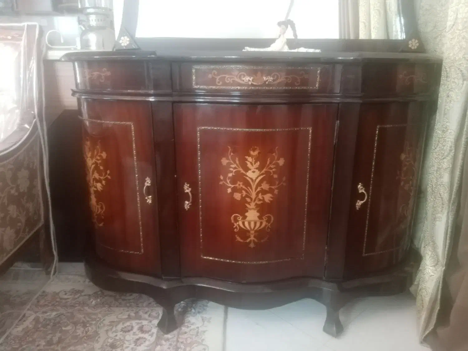 کنسول|بوفه، ویترین، کنسول|مشهد, چهارچشمه|دیوار