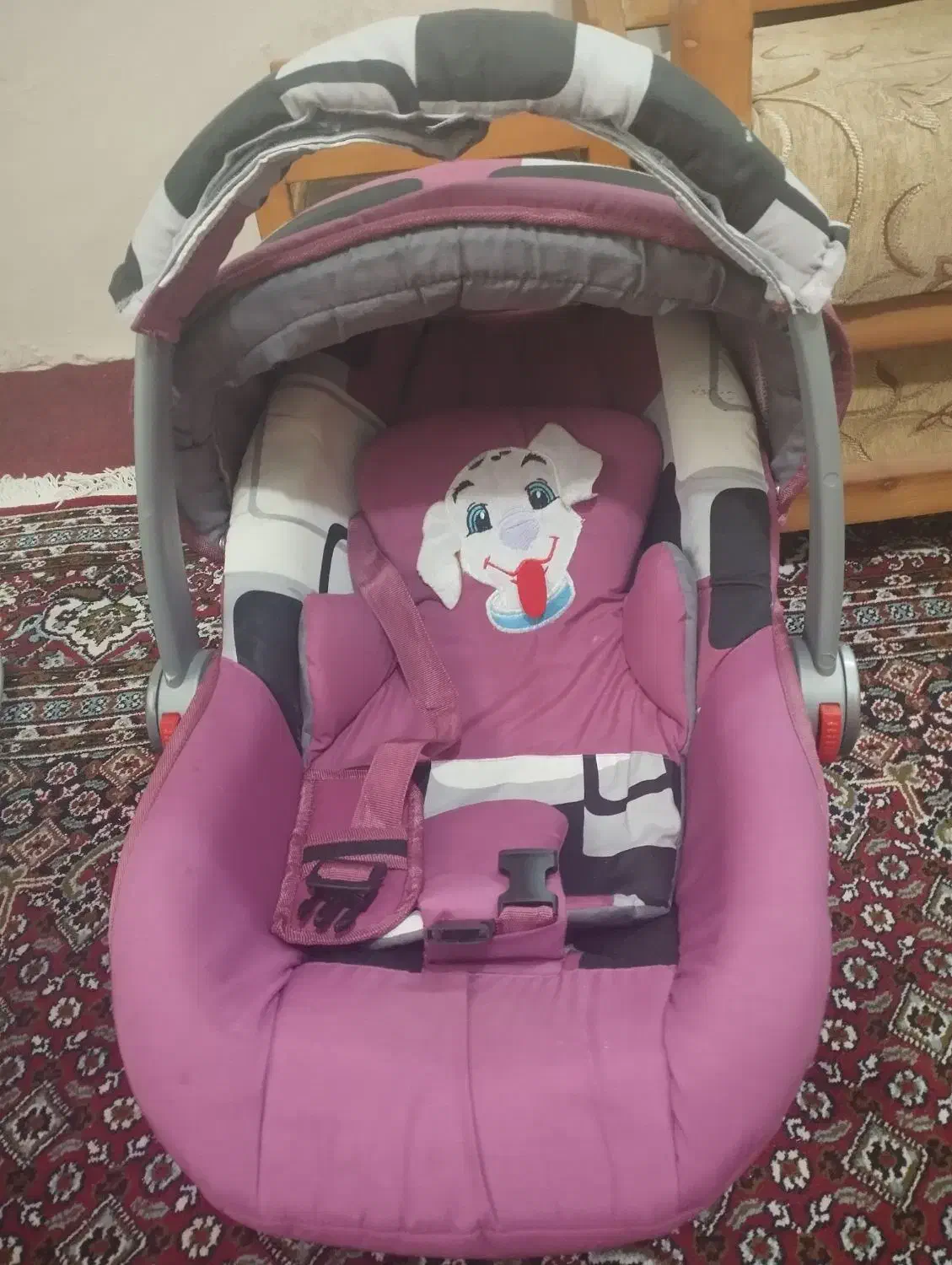 کریر کودک|کالسکه و لوازم جانبی|بروجرد, |دیوار