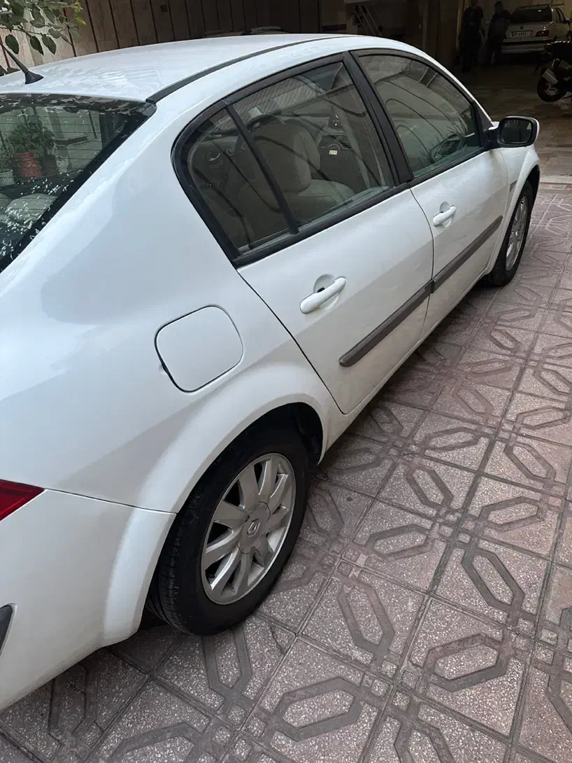 مگان 2000 cc اتومات مدل ۹۰|خودرو سواری و وانت|تهران, آرژانتین|دیوار