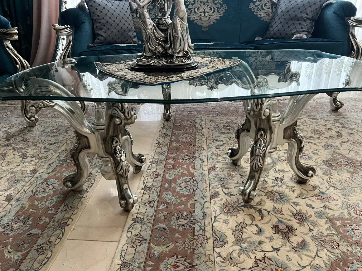 میز جلو مبلی پایه گلدونی به همراه دو عدد عسلی|مبلمان خانگی و میز عسلی|تهران, ظفر|دیوار