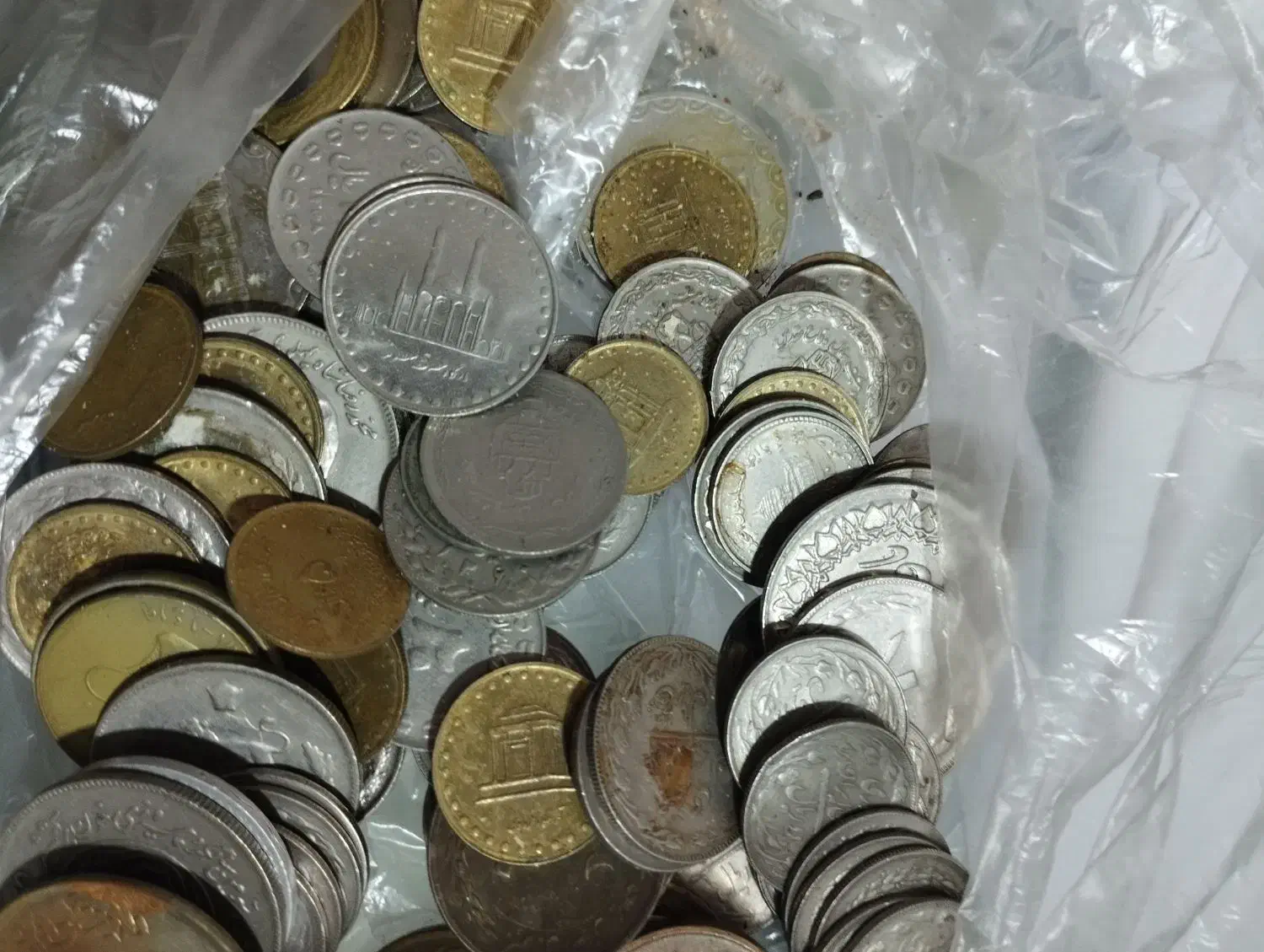 500گرم سکه جمهوری دهه 60به بالا|کلکسیون سکه، تمبر، اسکناس|کرج, حاجی آباد|دیوار