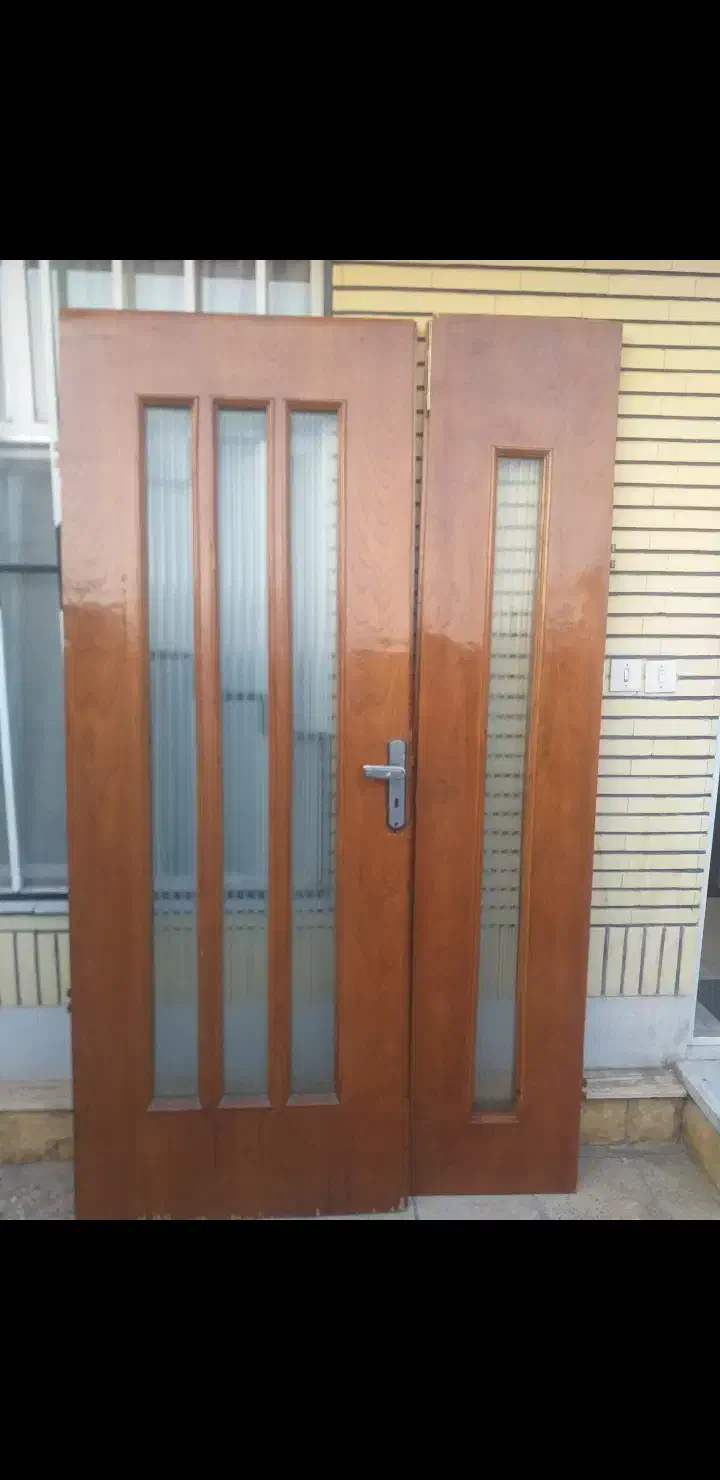 درب چوبی بزرگ|کلکسیون اشیاء عتیقه|ملارد, |دیوار