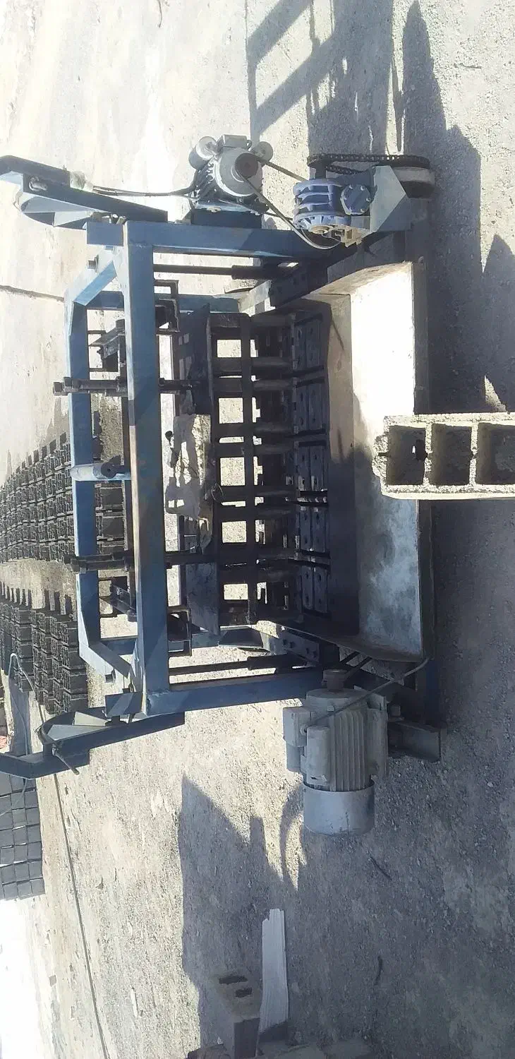 دستگاه بلوک زنی|ماشینآلات صنعتی|کاشان, فین بزرگ|دیوار