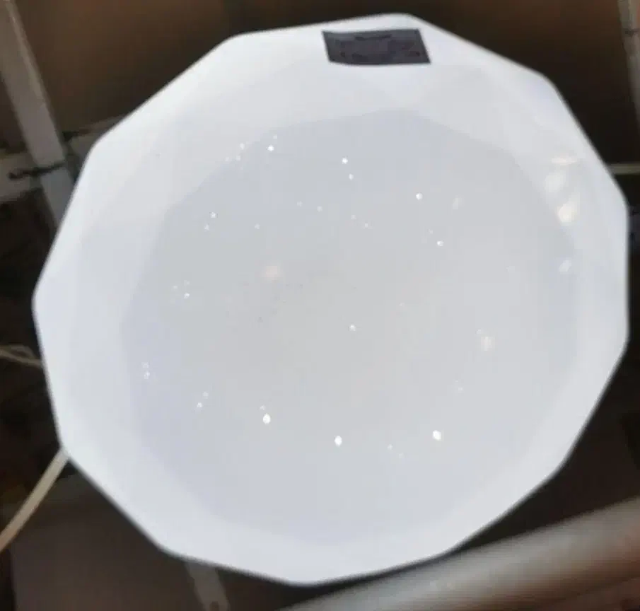 لوستر سقفی طرح الماس|لوستر و چراغ آویز|نجف‌آباد, مزرعه طالب|دیوار