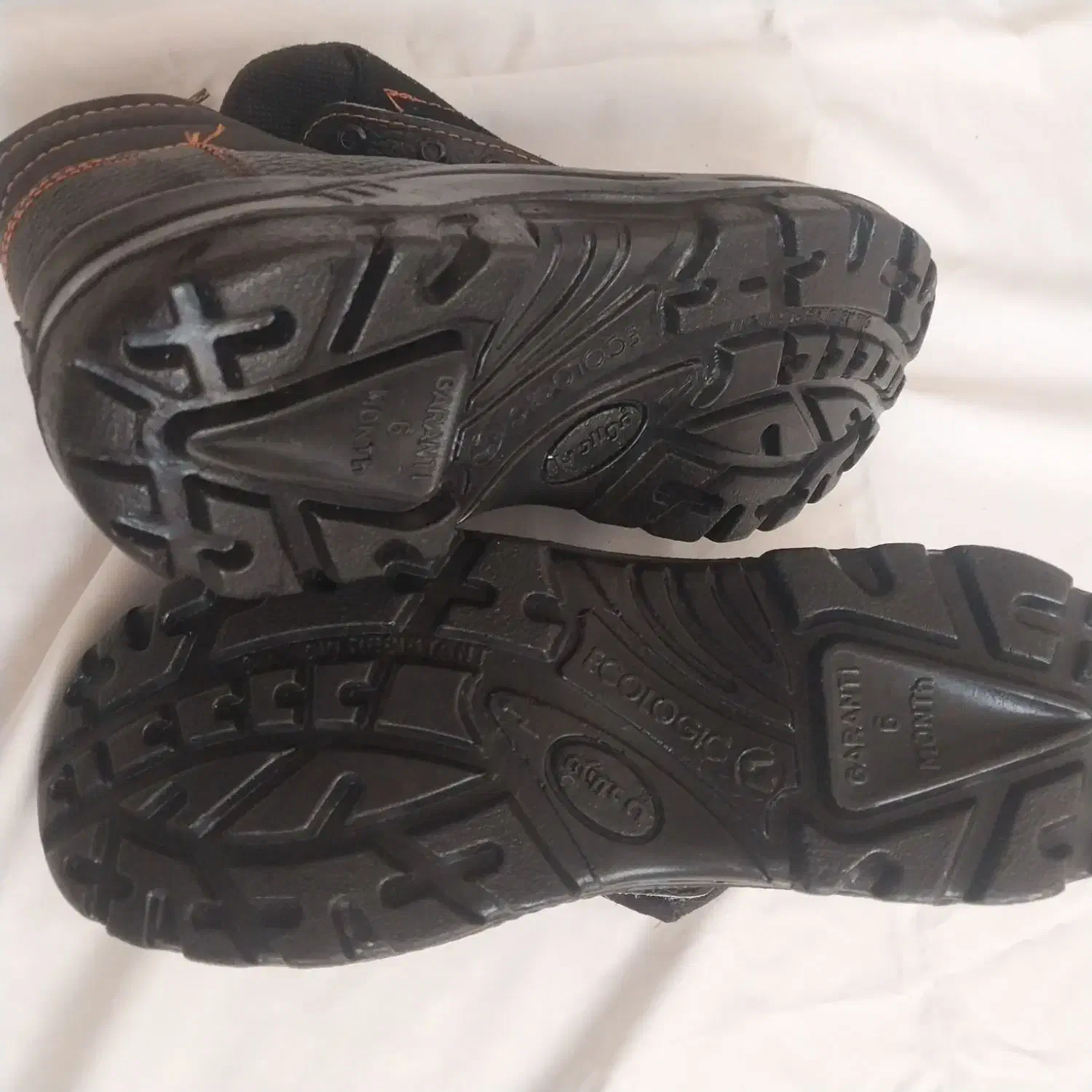 کفش ایمنی فولاد پا|کیف، کفش، کمربند|میانه, |دیوار