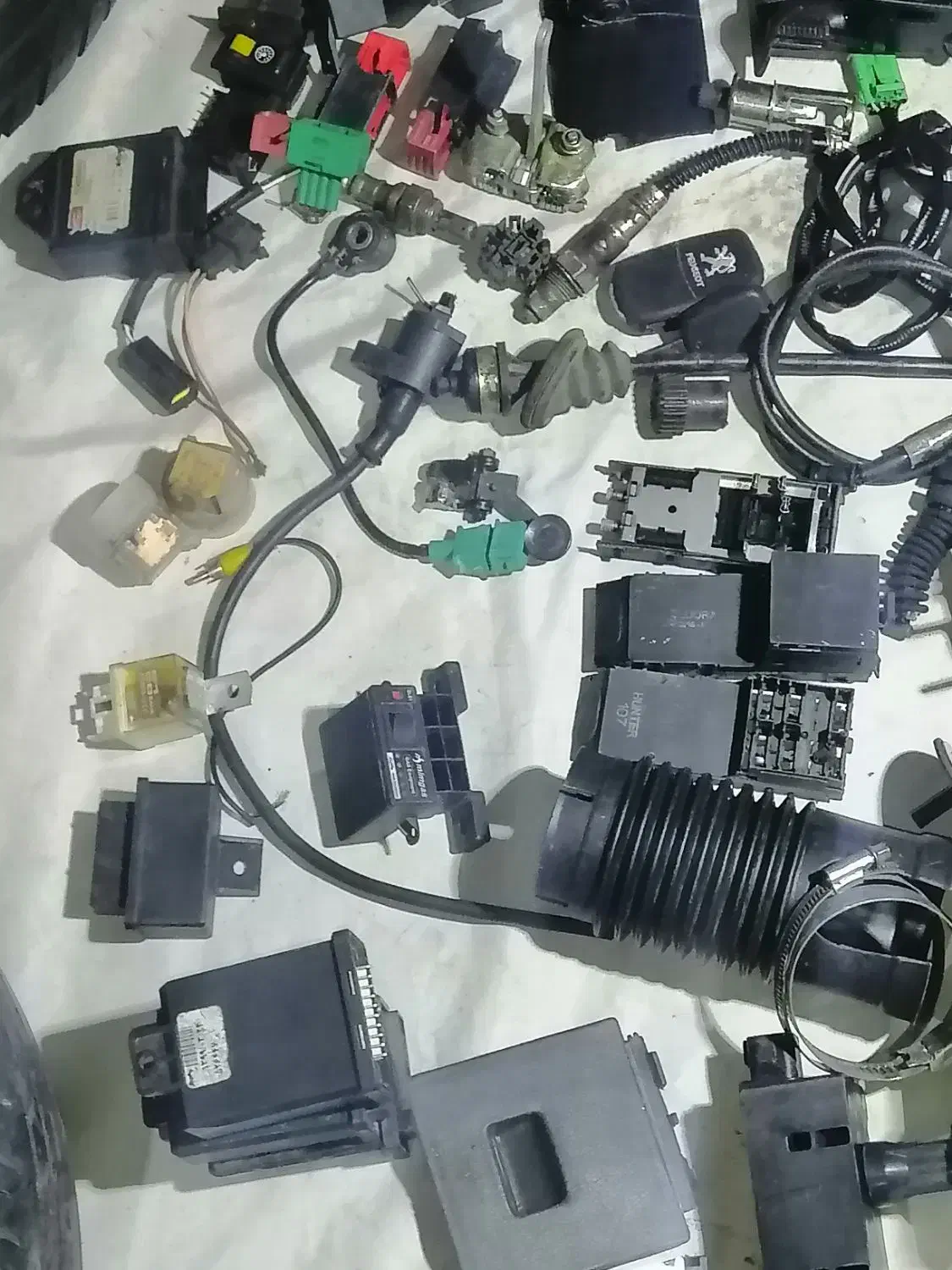 قابولیولگوشی ساده لمسی نوکارکرده|لوازم جانبی موبایل و تبلت|قم, شاه ابراهیم|دیوار