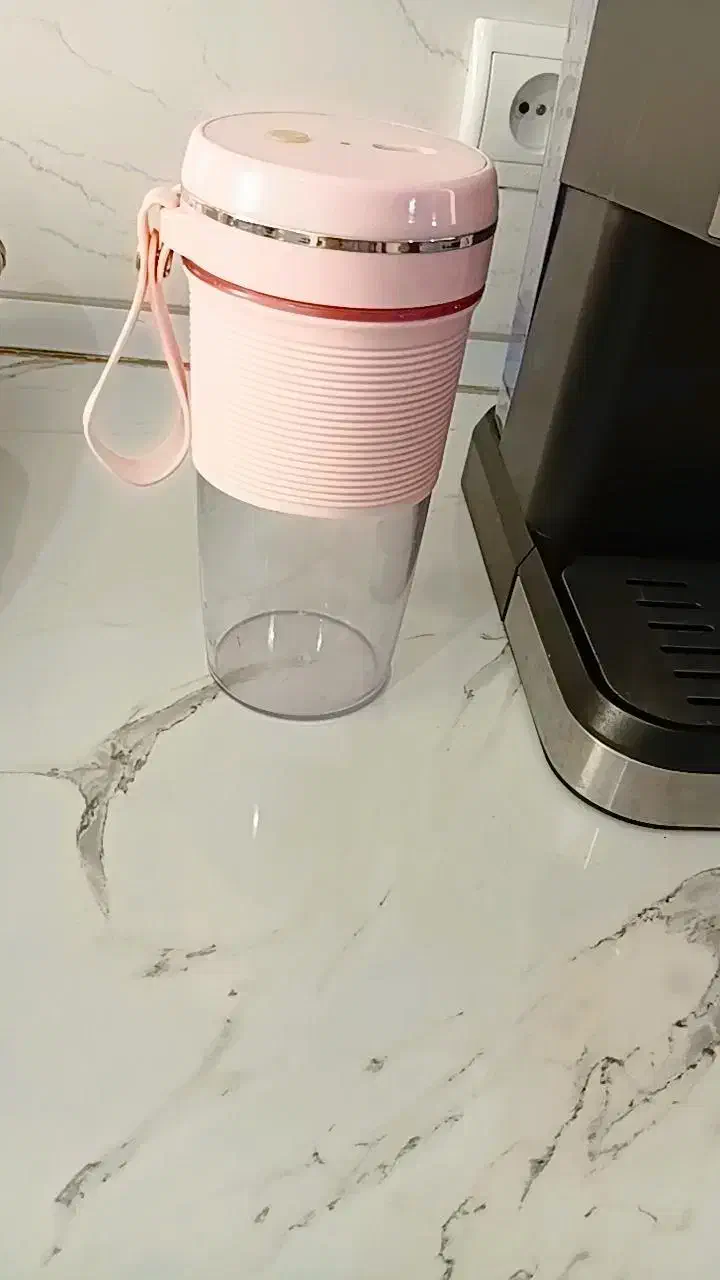 شیکر برقی صورتی در حد نو|آبمیوهگیر و آبمرکباتگیر|پاکدشت, پاکدشت (مامازند)|دیوار