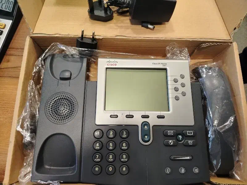 تلفن voip برند سیسکو|مودم و تجهیزات شبکه|کرج, فاز ۳ مهرشهر|دیوار