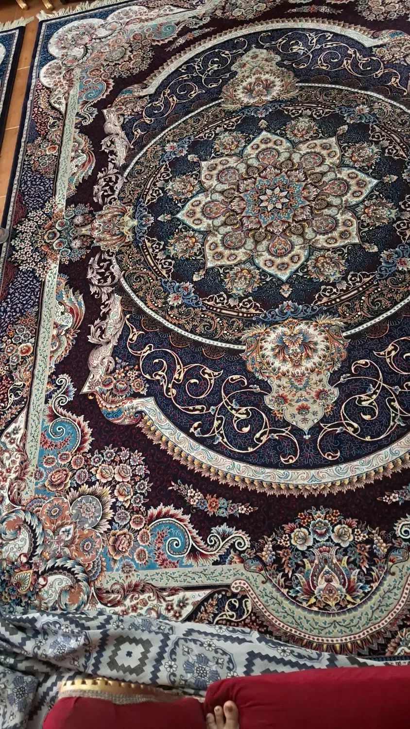 فرش 9 متری و 6 متری درحد نو تمیز|فرش|کرج, پیشاهنگی|دیوار