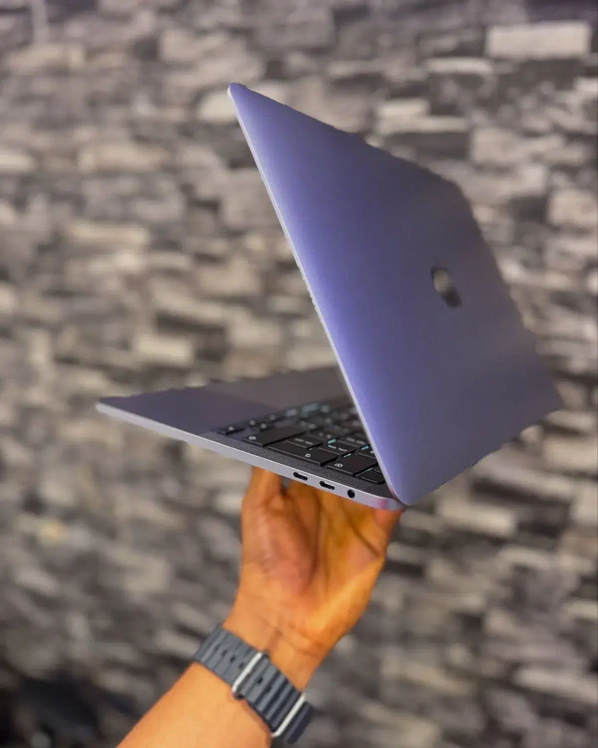 MacBook Pro 2020 4 thunderbolt تاچ بار|رایانه همراه|قشم, |دیوار