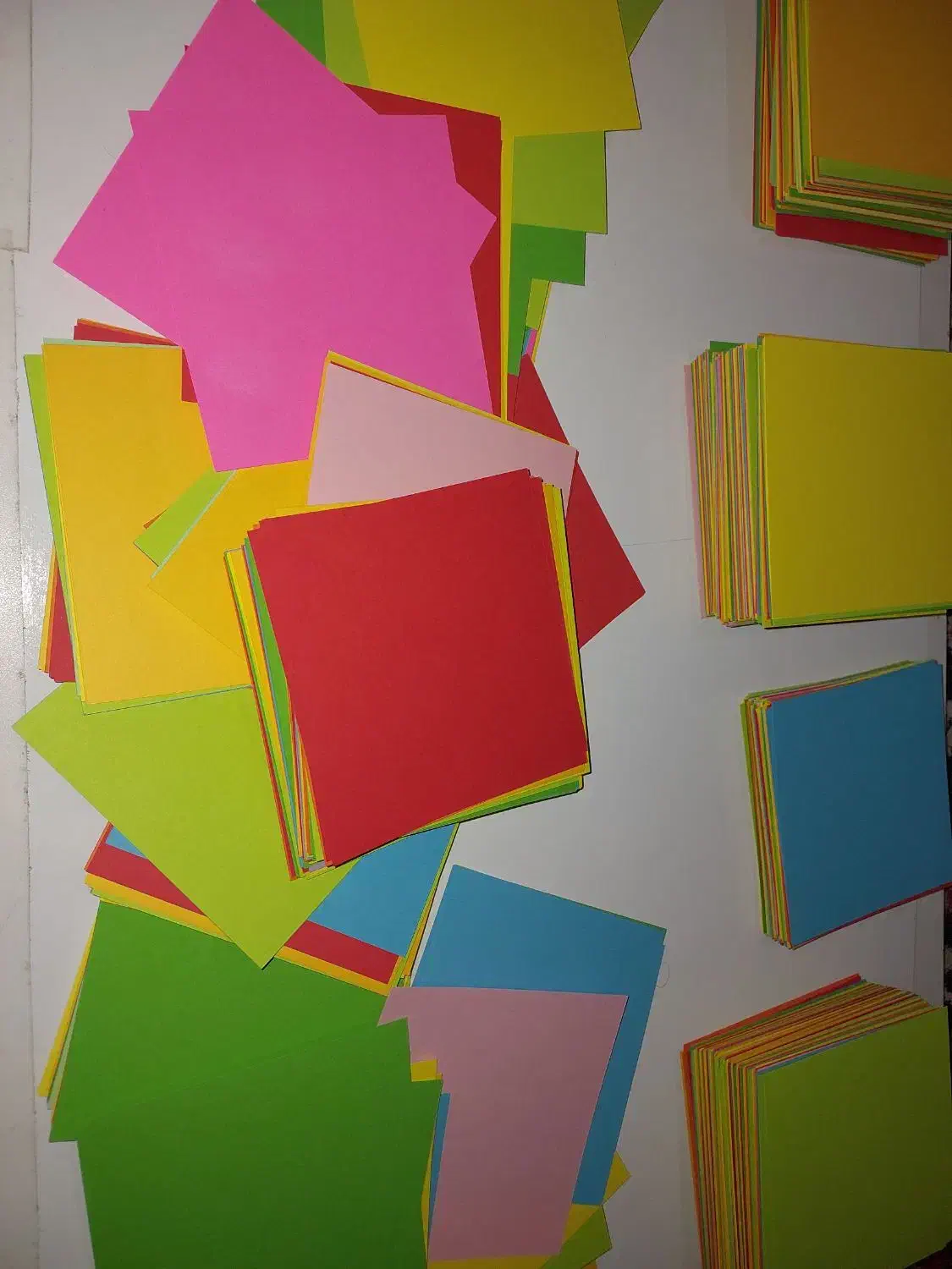 کاغذ رنگی ۹ در ۹ سانت|لوازم التحریر|تهران, ائمه اطهار|دیوار