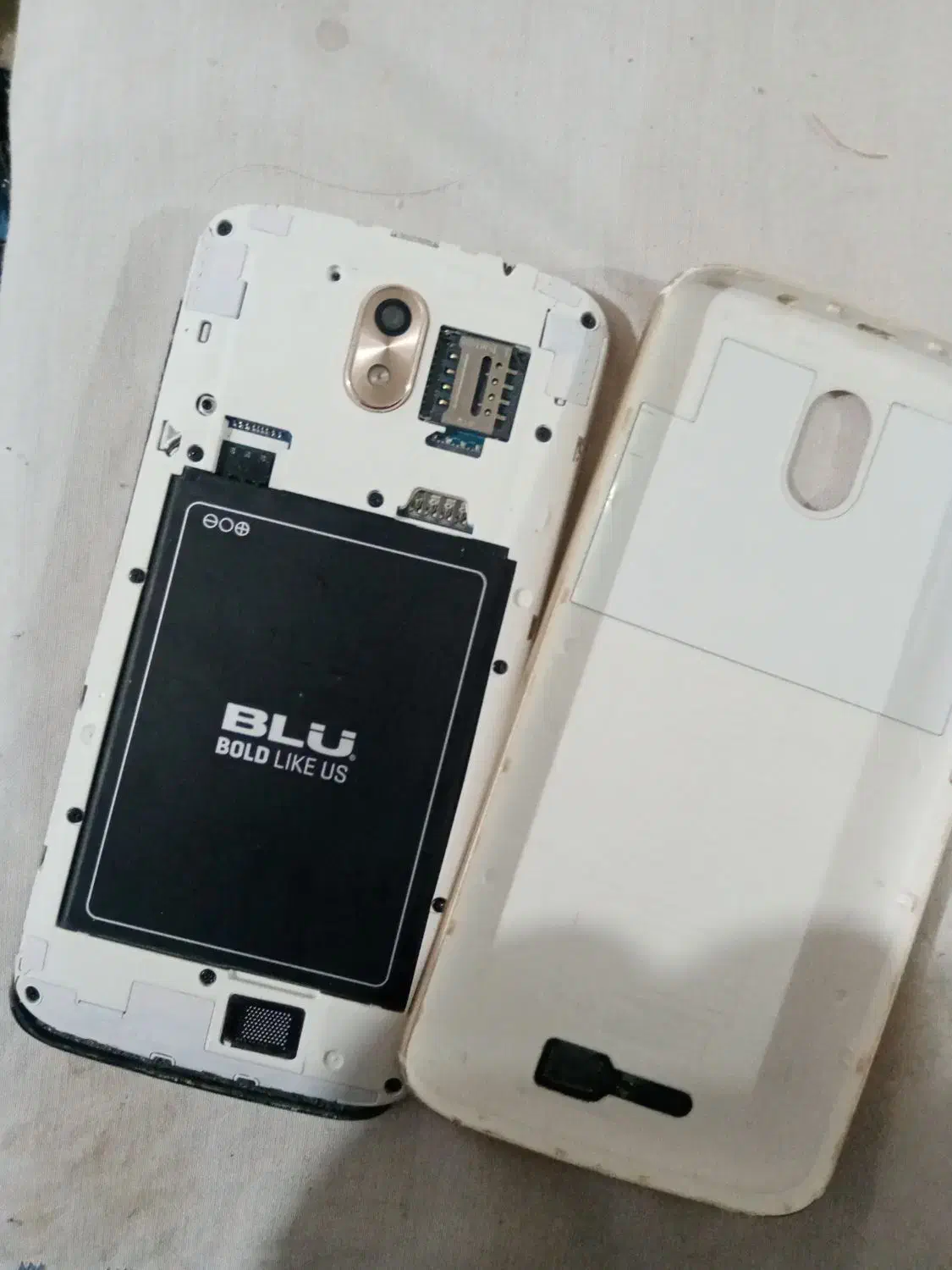 گوشی بلو|موبایل|گلبهار, نوبهار|دیوار