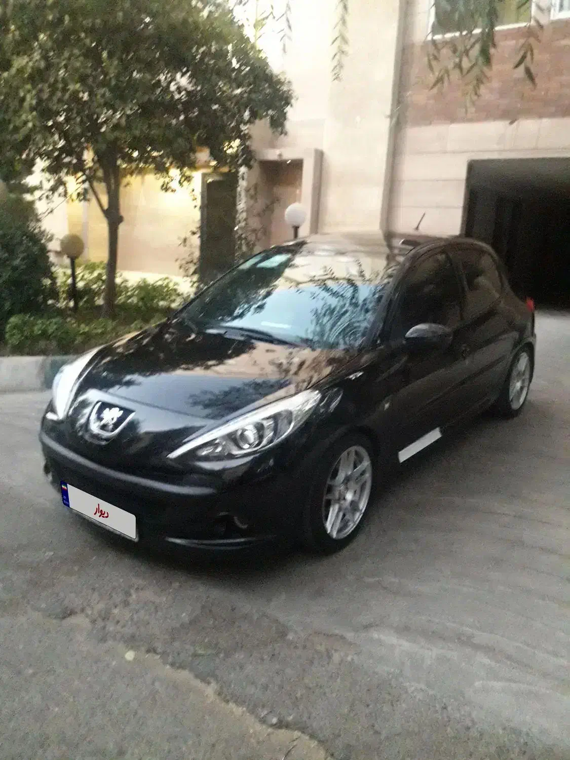 پژو ۲۰۷  پانا مدل ۴۰۱|خودرو سواری و وانت|کرج, شهرک فهمیده|دیوار