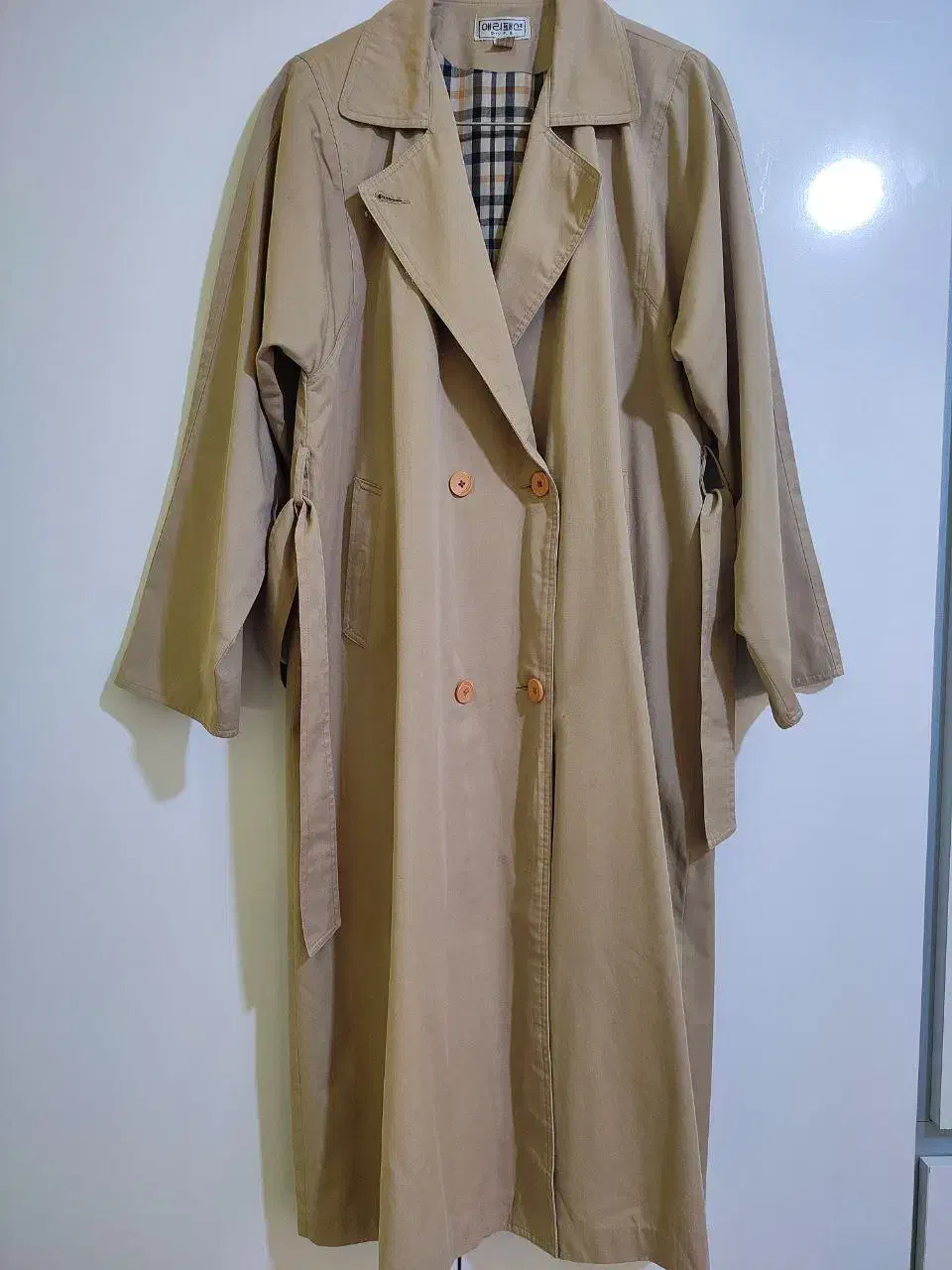 پالتو|لباس|تربت جام, مسکن مهر|دیوار