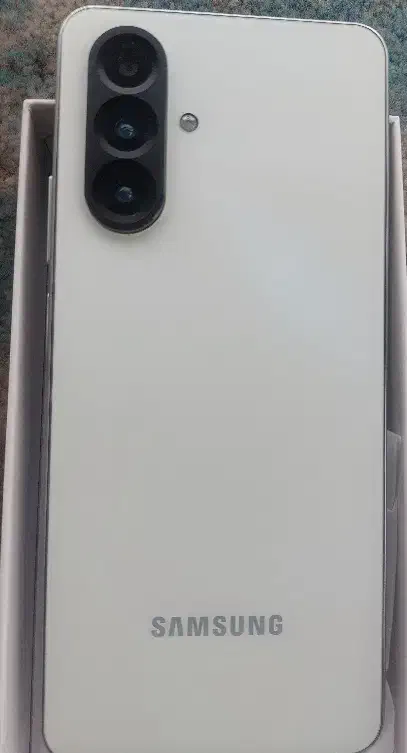 Galaxy A56 5G|موبایل|قائن, |دیوار