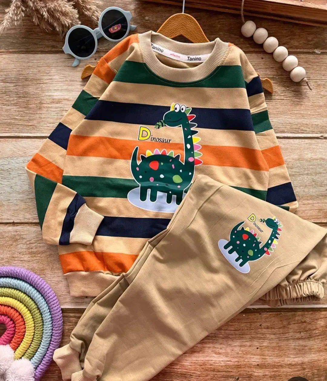 سایز ۴۵ و ۵۰|کفش و لباس بچه|یزد, |دیوار