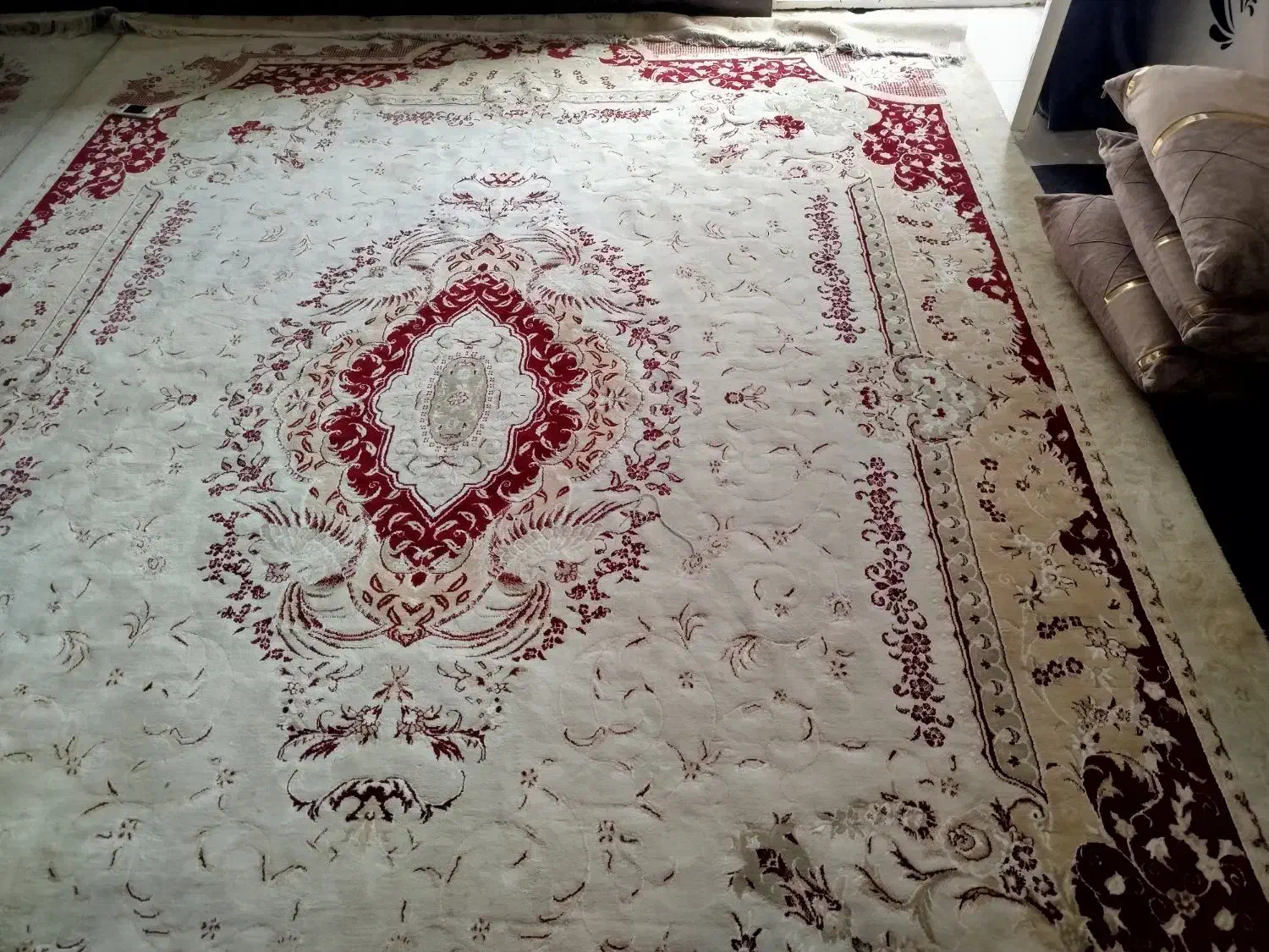 قالی 700شانه نخی|فرش|اهواز, کوی علوی|دیوار