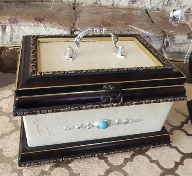 صندوقچه|صنایع دستی و سایر لوازم تزئینی|فولادشهر, A4|دیوار