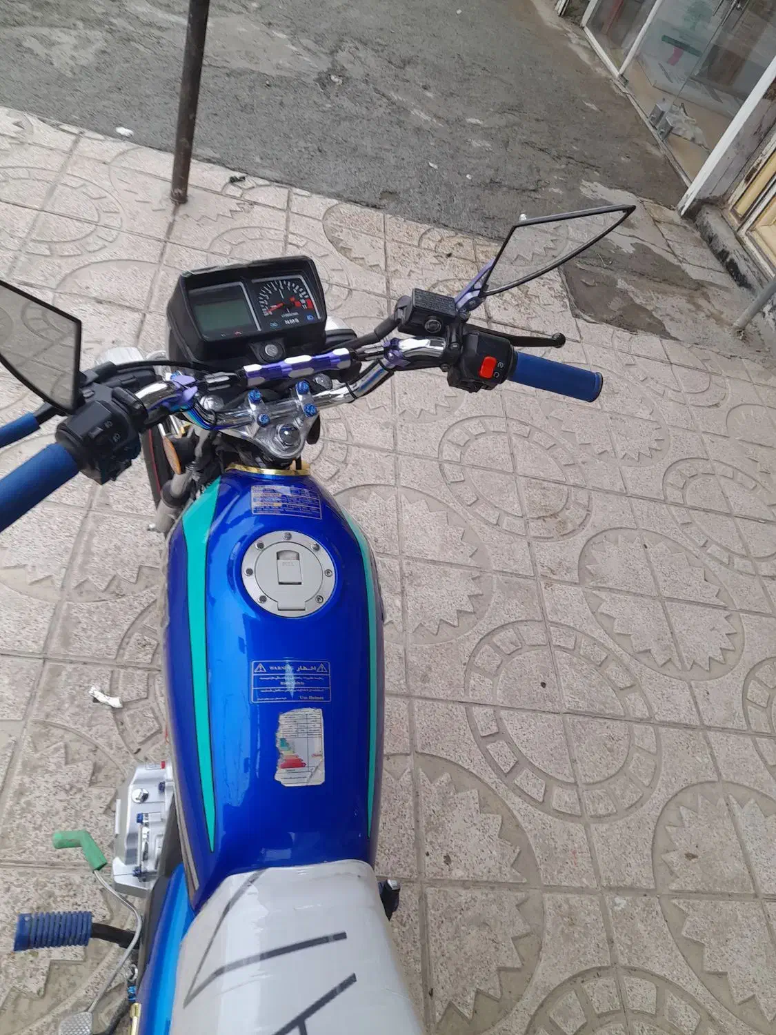 موتور ۲۰۰احسان مدل ۱۴۰۲|موتورسیکلت|سنندج, |دیوار