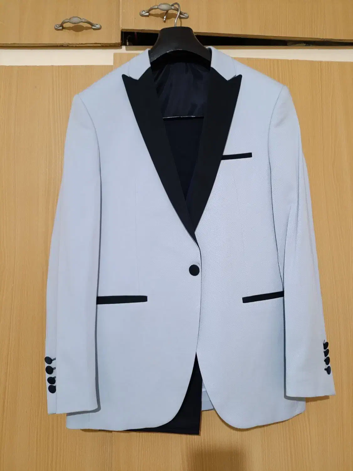 کت و شلوار باجلیقه|لباس|شیروان (خراسان), |دیوار