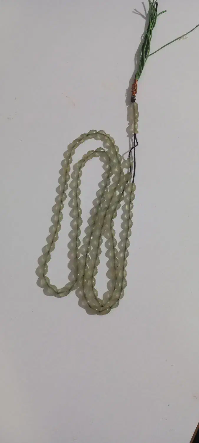 شاهمقصود شفاف|جواهرات|رباط‌کریم, رباط‌کریم|دیوار