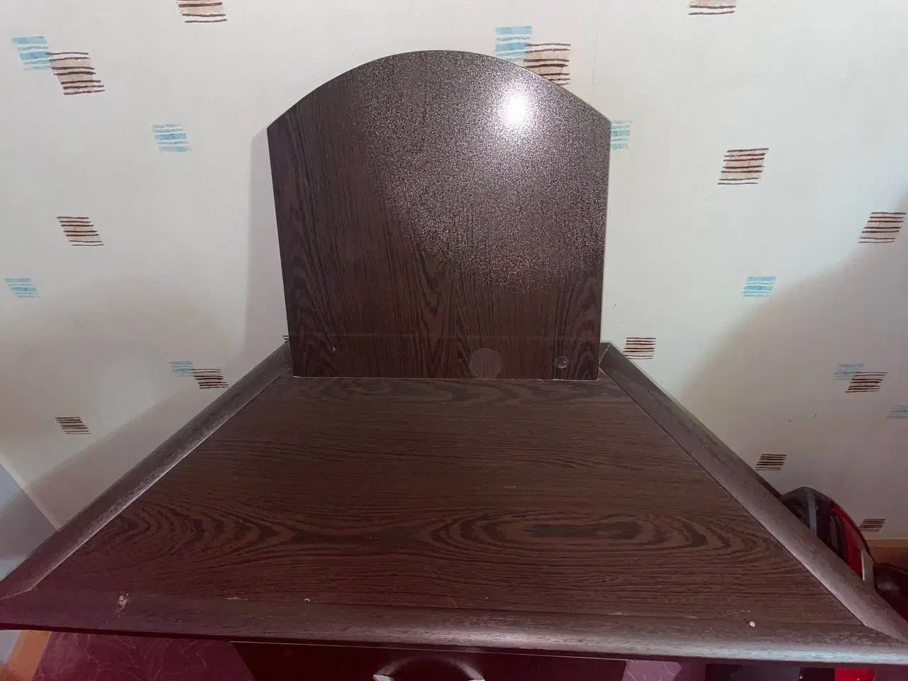 سنتور همراه با میز مخصوص|سازهای سنتی|گرگان, |دیوار