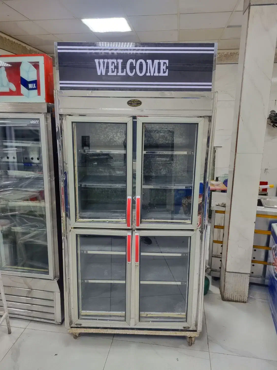 فریزر ایستاده ۱۲۰ سانتی تمام استیل|فروشگاه و مغازه|نسیم‌شهر, |دیوار